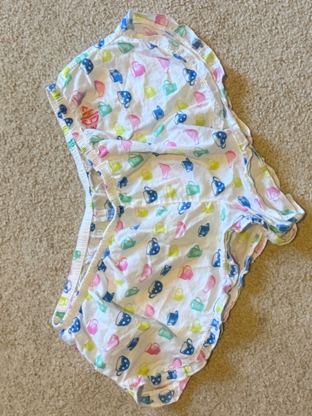 Gilly Hicks White Sleep Shorts with Colorful Heart Print